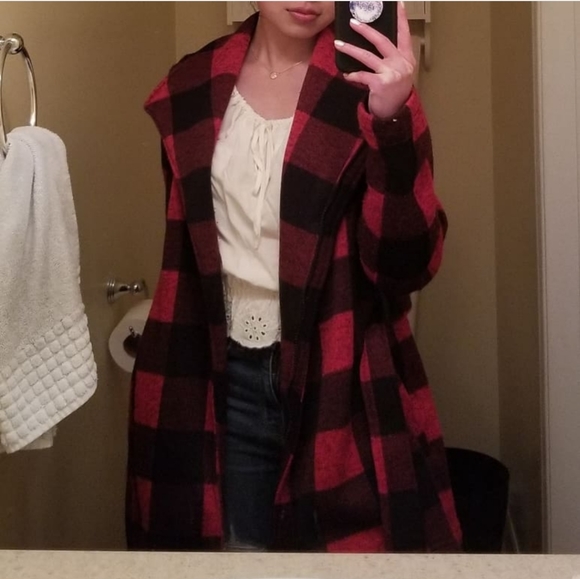 MADDEN Red Plaid Belted Trench Coat - Picture 3 of 4